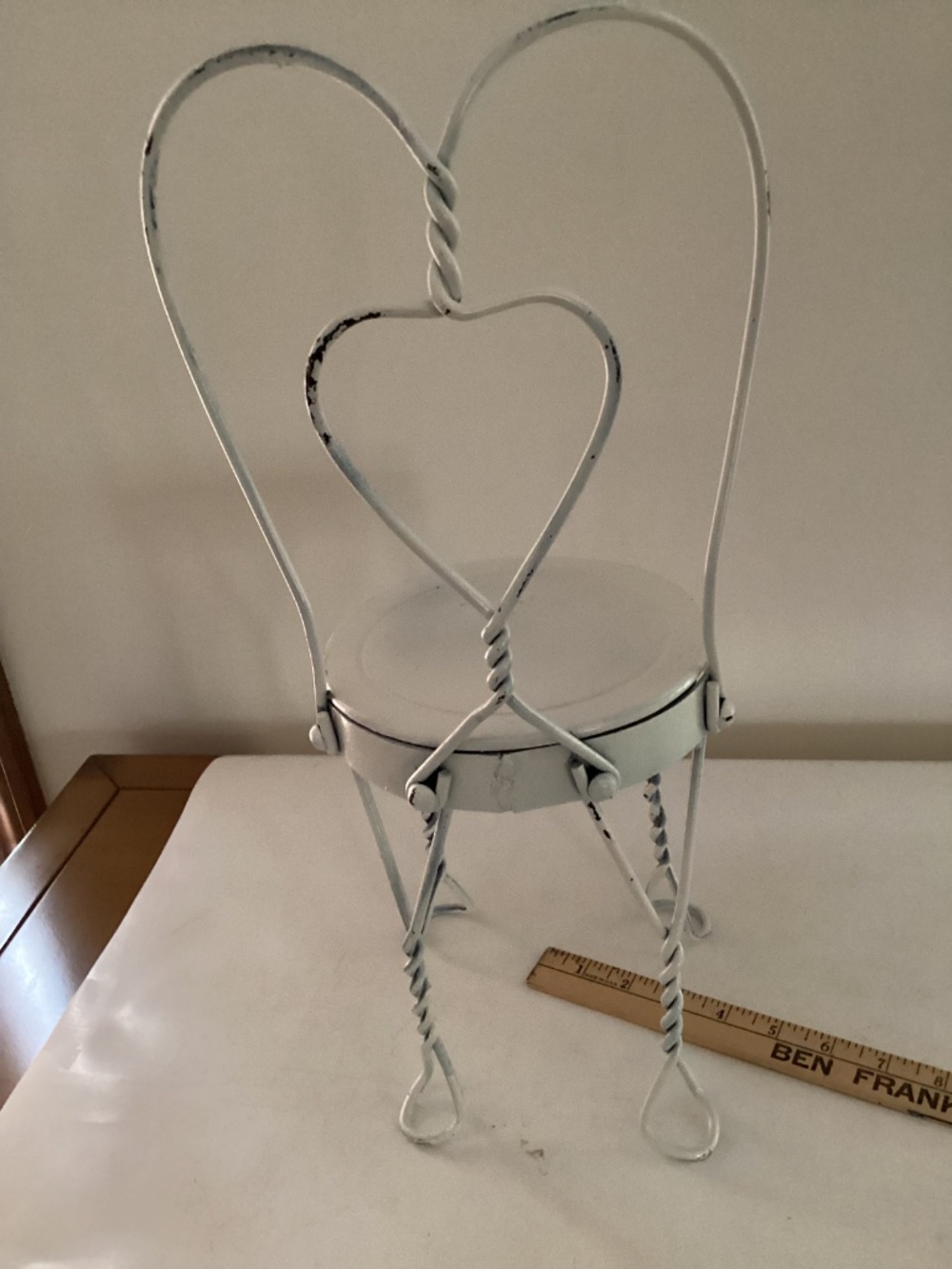 18 inch White Vintage Ice Cream Parlor Bistro Chair - Picture 4 of 5